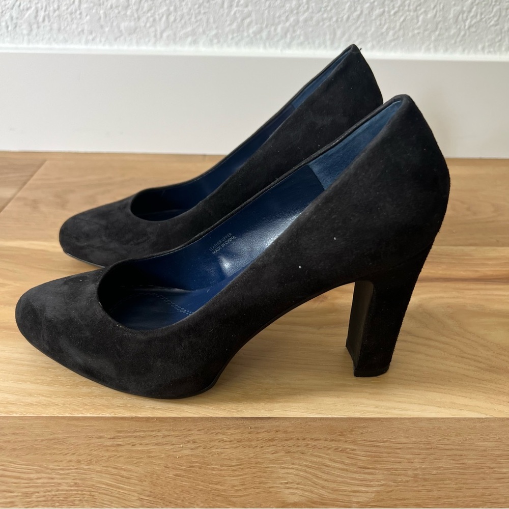 Tahari Dolly Black Suede Heels Classic Pumps Size 7M